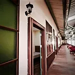 Art Hotel Sanamchai