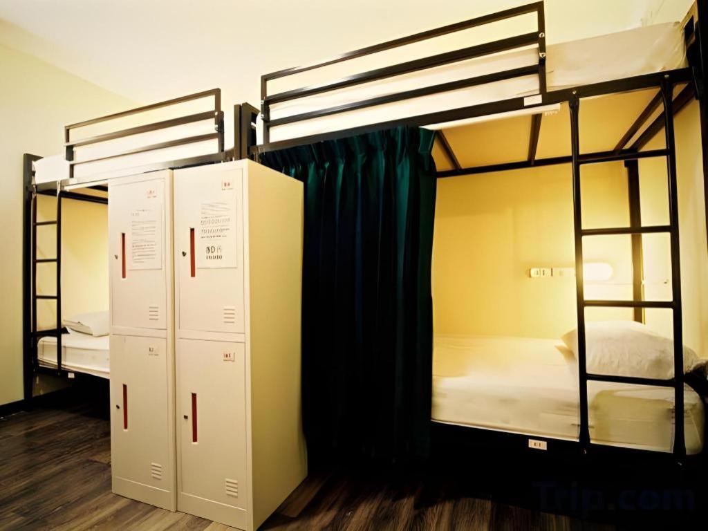 Albergue Art Sanamchai *